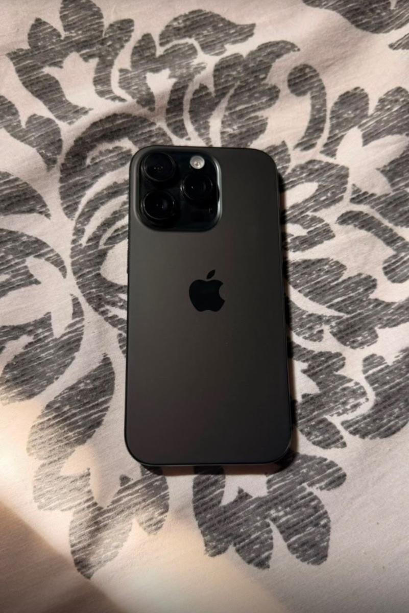iPhone 16 pro 128G