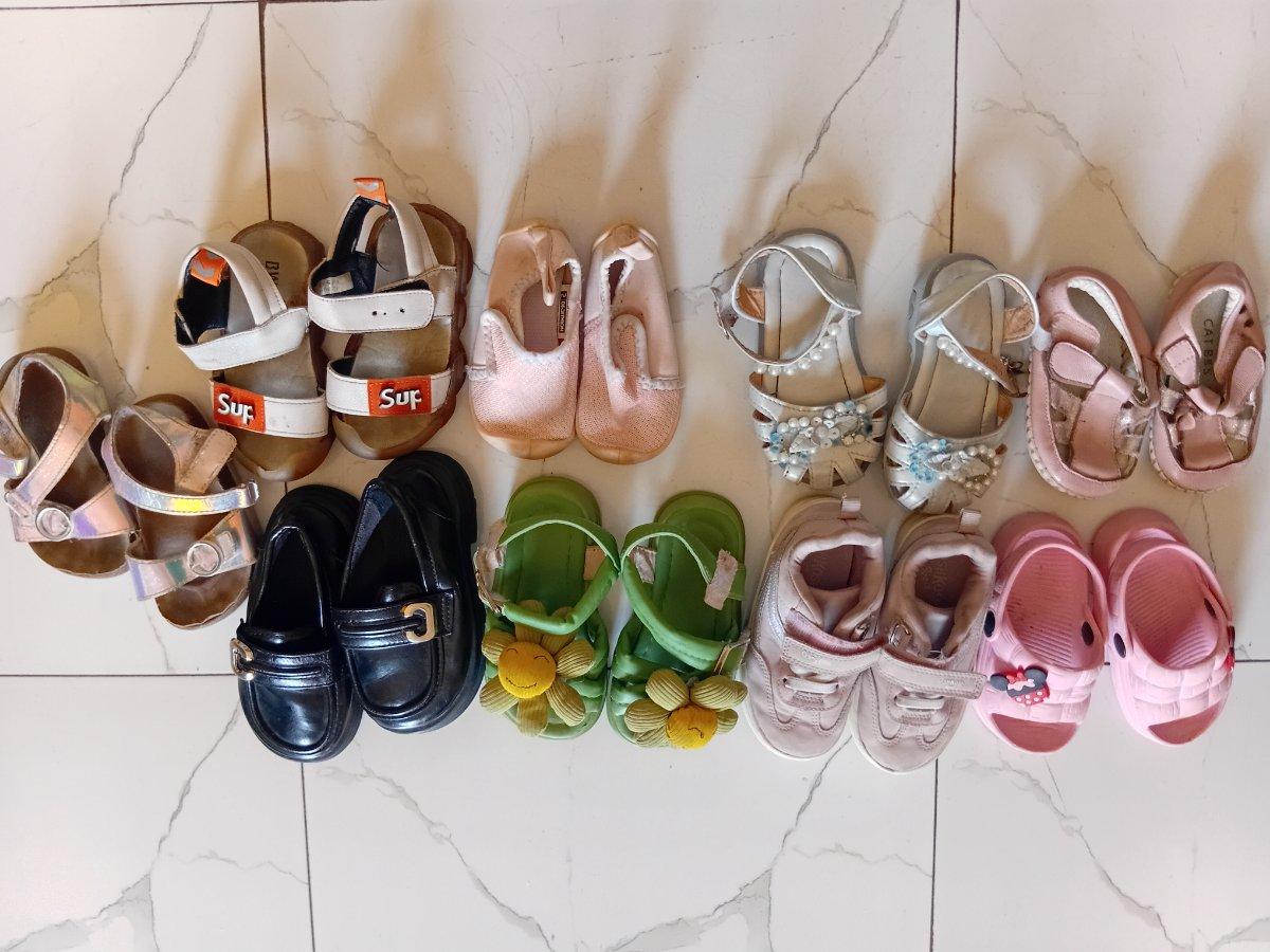 Lot de chaussures fille 12 mois/18mois