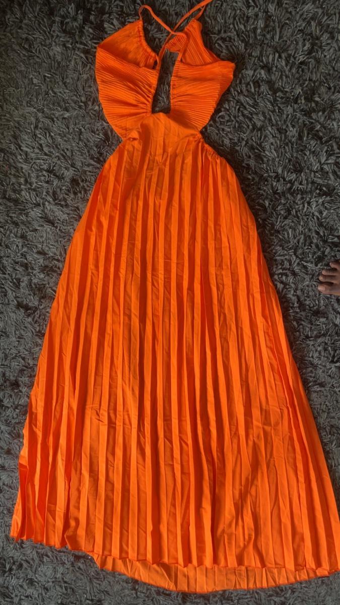 Robe plissé orange