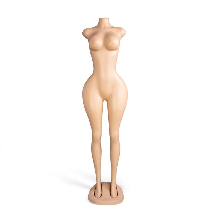 Mannequin neuf
