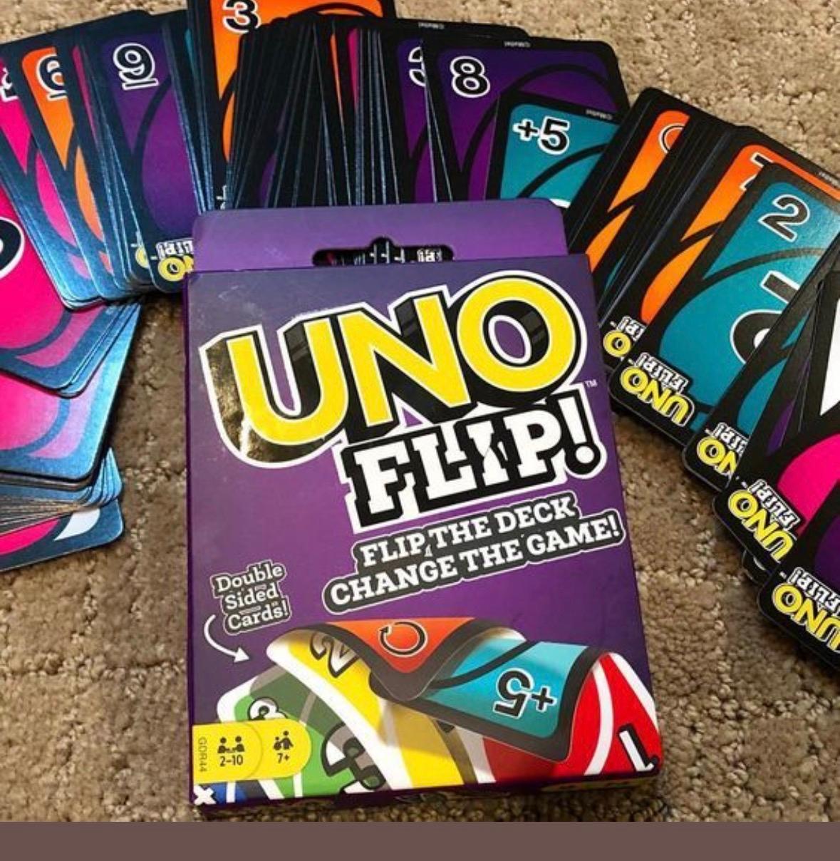 Carte uno flip