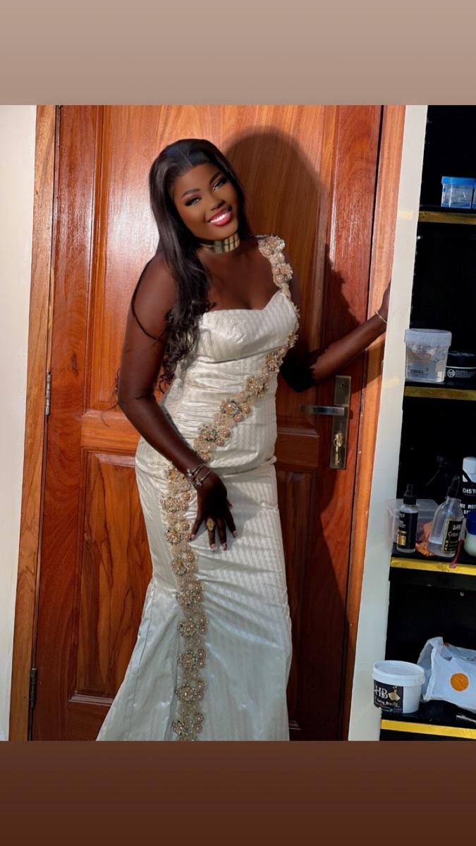 Robe gezner evase a vider